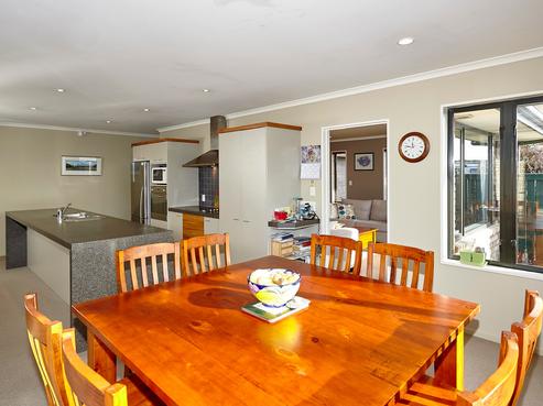 30 Highwood Lane, Burnside