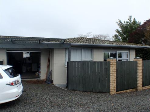 16 Bidwell Place, Hillmorton