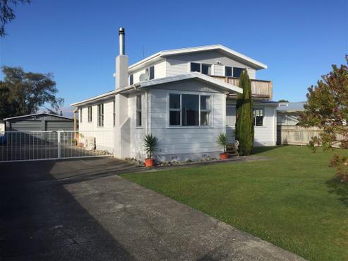 17 Cargill Avenue, Feilding