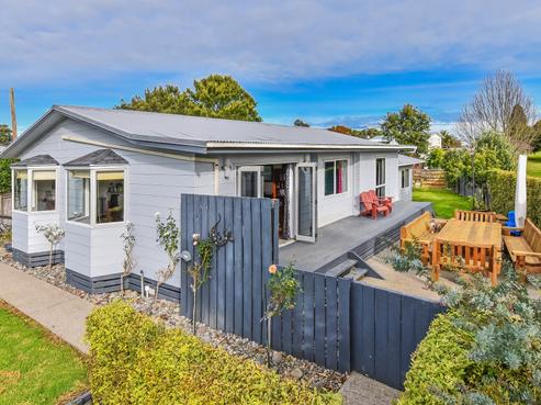 32 Taihiki Road, Clarks Beach
