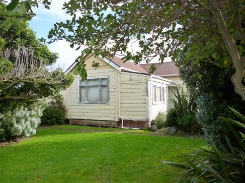 22 Gisborne Terrace, Opunake