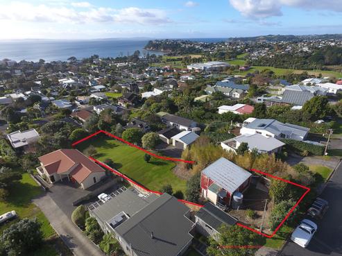 30 Totara Road, Stanmore Bay