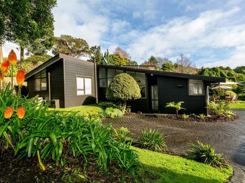 6 Torbay Street, Brooklands