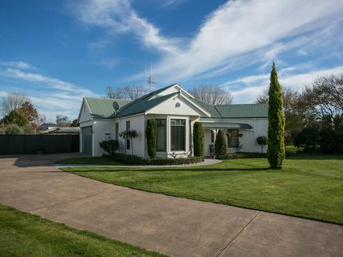 19 Cowley Drive, Leamington