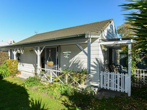 2/1408 Jubilee Street, Mayfair