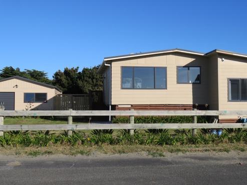 4 Kawana Grove, Himatangi Beach