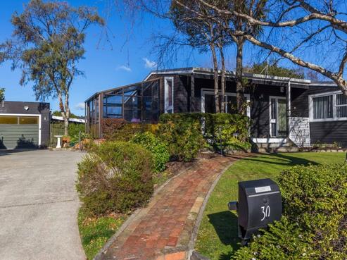 30 Kentucky Street, Totara Park