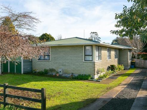 32 Konini Street, Inglewood