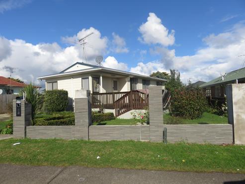 51 Manuroa Road, Takanini