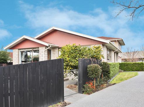 34 Camberwell Place, Avonhead