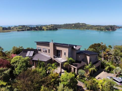 78 Ridge Road, Mahurangi East