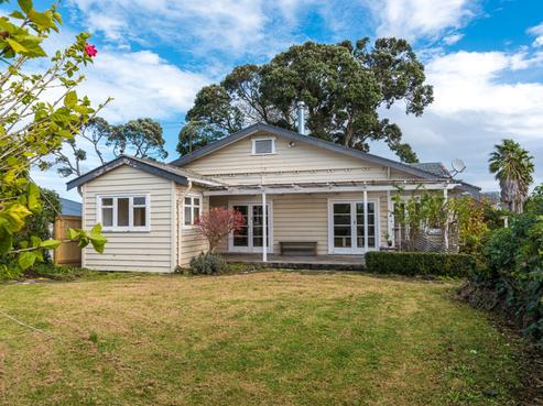 525 Mount Albert Road, Three Kings