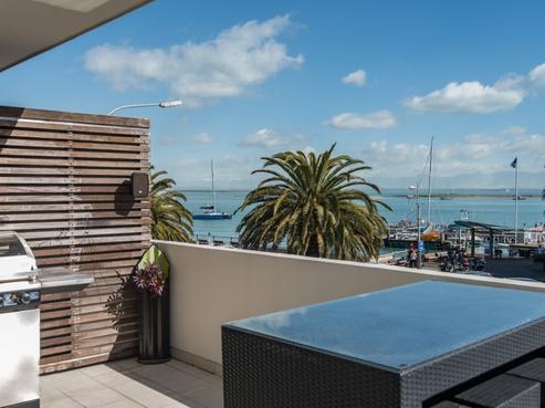 4/269 Wakefield Quay, Stepneyville