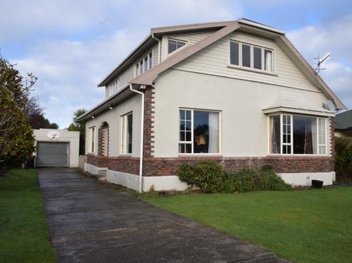 35 Louisa Street, Gladstone
