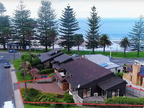 942B Beach Road, Waiake