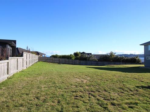 21 Ernest Kemp Rise, Wharewaka