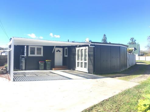 6 Farnworth Avenue, Holdens Bay