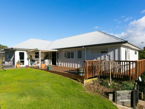 9A Larsen Place, Merrilands