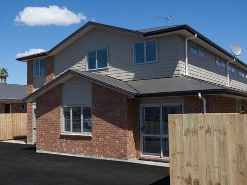 2/9 Greensboro Street, Hamilton East