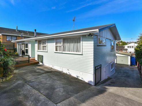 75 Angelo Avenue, Howick
