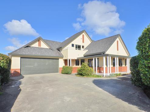 12 Chatsfield Place, Kamo