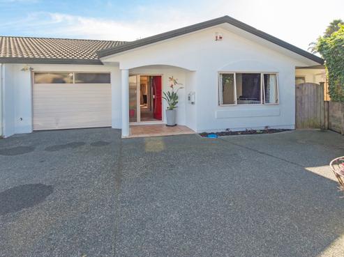 25 Palmgreen Court, Stanmore Bay