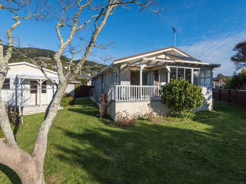 5 Kew Place, Richmond