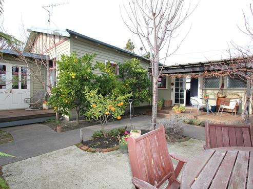130 Vigor Brown Street, Napier South