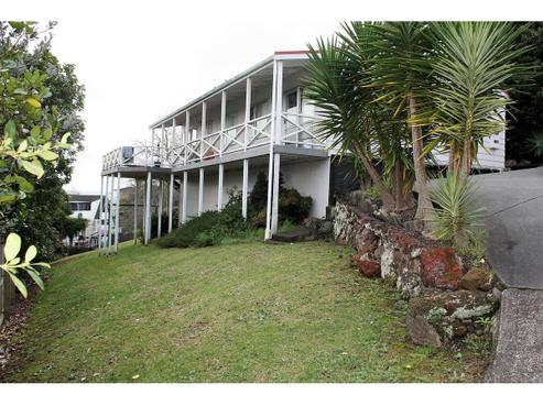 5 Tikorangi Place, Morningside