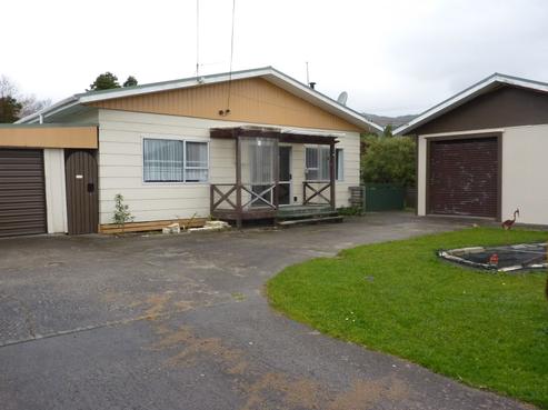 2 Sunderland Street, Waimangaroa