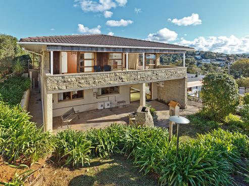 3 Summit Drive, Torbay