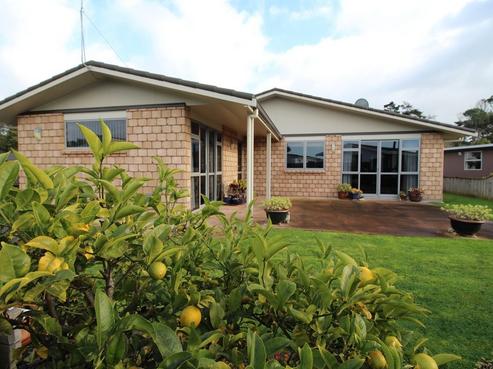 13 Dunallen Avenue, Marton