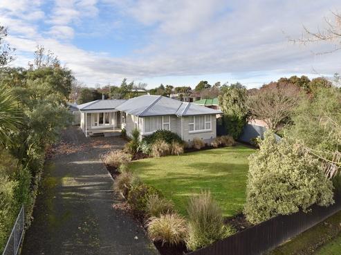 8 Currie Street, Darfield