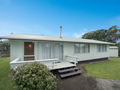 17 Dorset Street, Opunake
