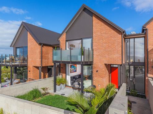 26 Te Oneroa Way, Long Bay