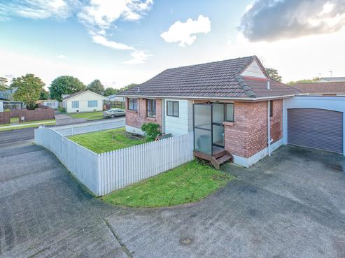 1/3 Seaward Place, Wattle Downs