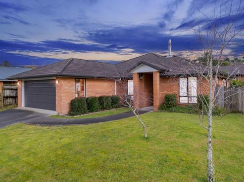 46 Cabeleigh Drive, Helensville