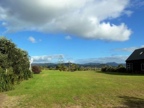 157 Kelly Jade Avenue, Matarangi