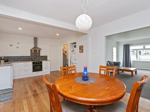 102 Garnett Street, Raureka