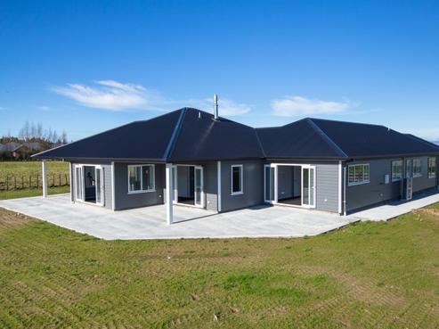 171 Pharazyn Street, Feilding