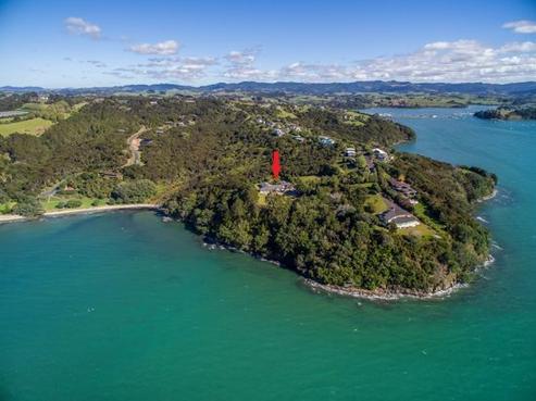 26 Puriri Place, Sandspit