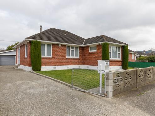 87 Hewer Crescent, Naenae