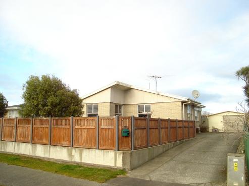 11 Forfar Crescent, Rockdale