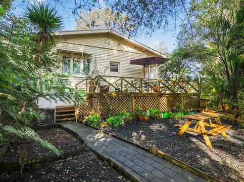 6 Vonnell Place, Birkdale