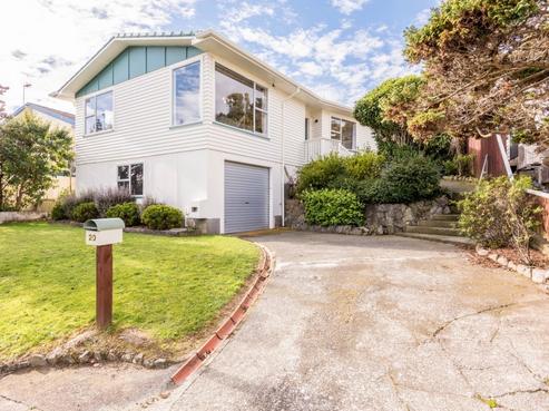 20 Waipounamu Drive, Kelson