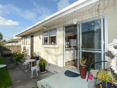 4/144 Main Road, Clive