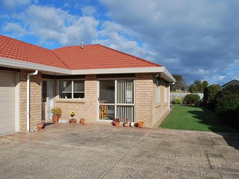 114 Cedar Drive, Paraparaumu Beach