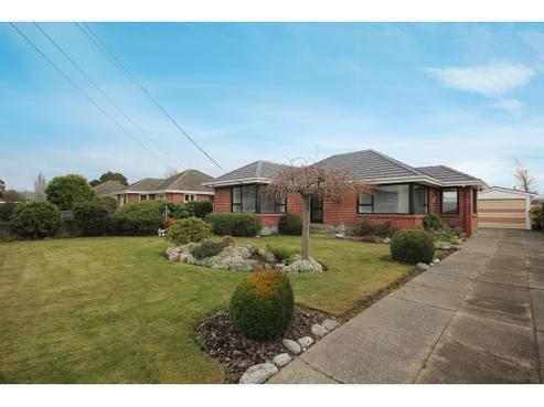 13 Stanbury Avenue, Somerfield