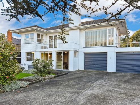 20 Williamson Avenue, Belmont