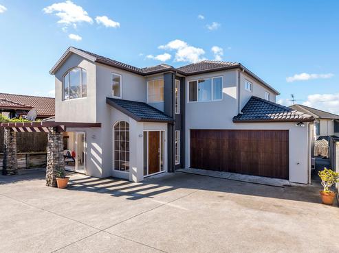 15 The Rosebowl, Sunnyhills